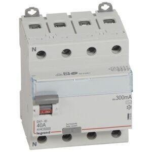 Legrand DX3 4/40/300 AC