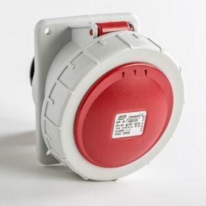 Base empotrar IP66-IP67 3P+N+T 400V 32A inclinada