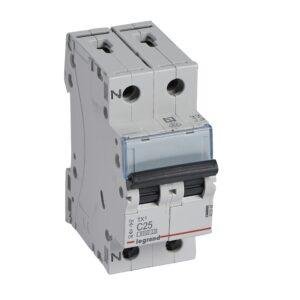 Legrand TX3 6KA C P+N 25A